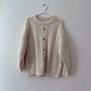 Vintage Handknit Cream Cable Knit Sweater with Floral Design